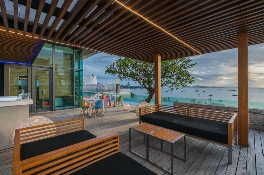 Seven Zea Chic Hotel Паттая Екстер'єр фото