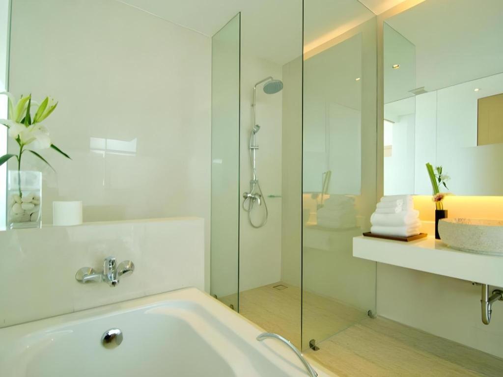 Seven Zea Chic Hotel Паттая Екстер'єр фото